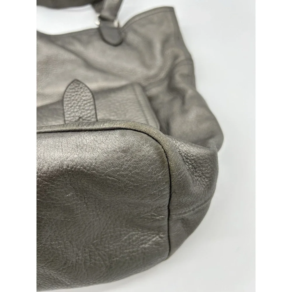 Lauren Ralph Lauren Silver Pebbled Leather 1967 Hobo Bag Cargo Pockets Designer